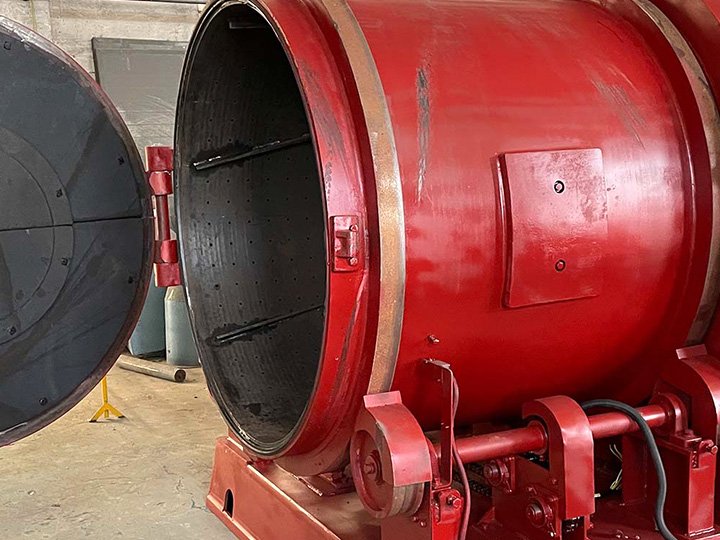 Барабанная установка для дробеметной очистки крепежных изделий
