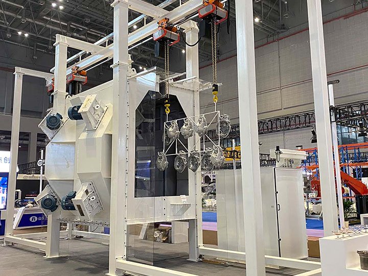 Крюковая дробеметная установка для длинномерных металлоконструкций